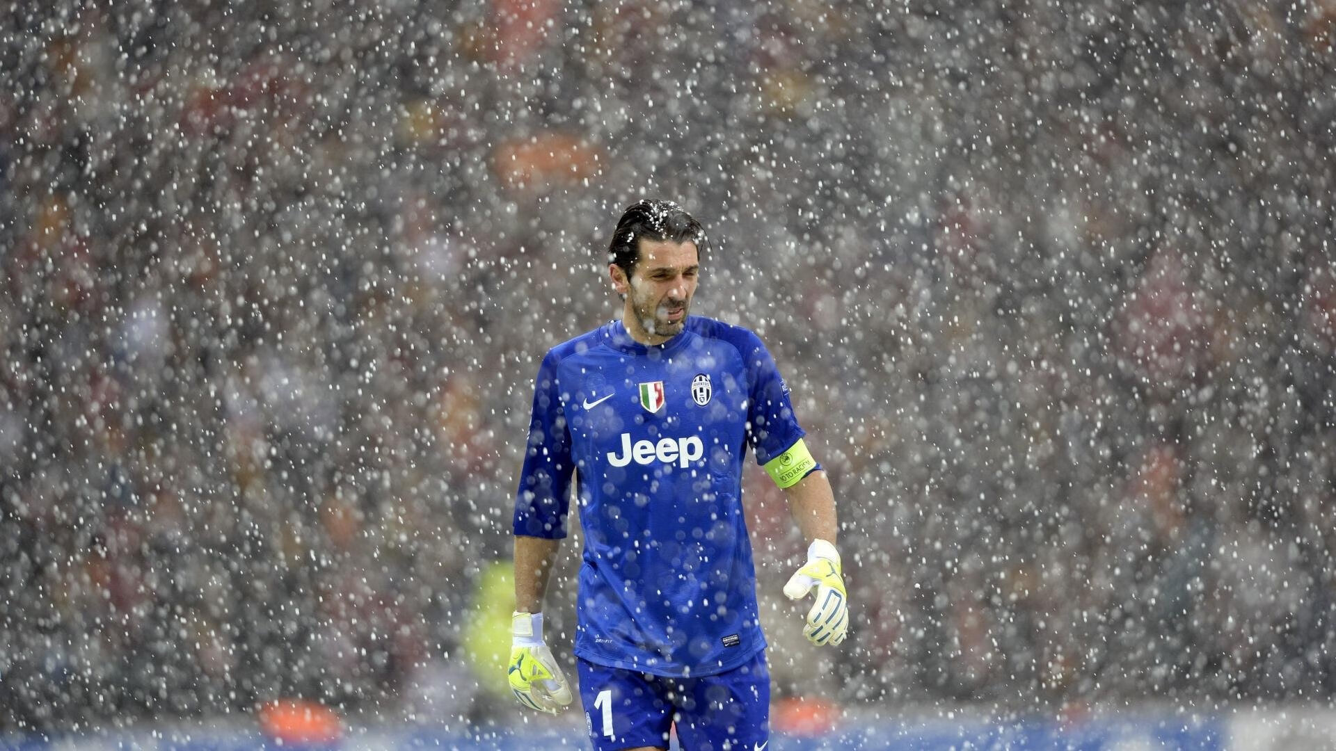 开云体育网站入口-拜仁传切渗透快速高效，拜仁传记